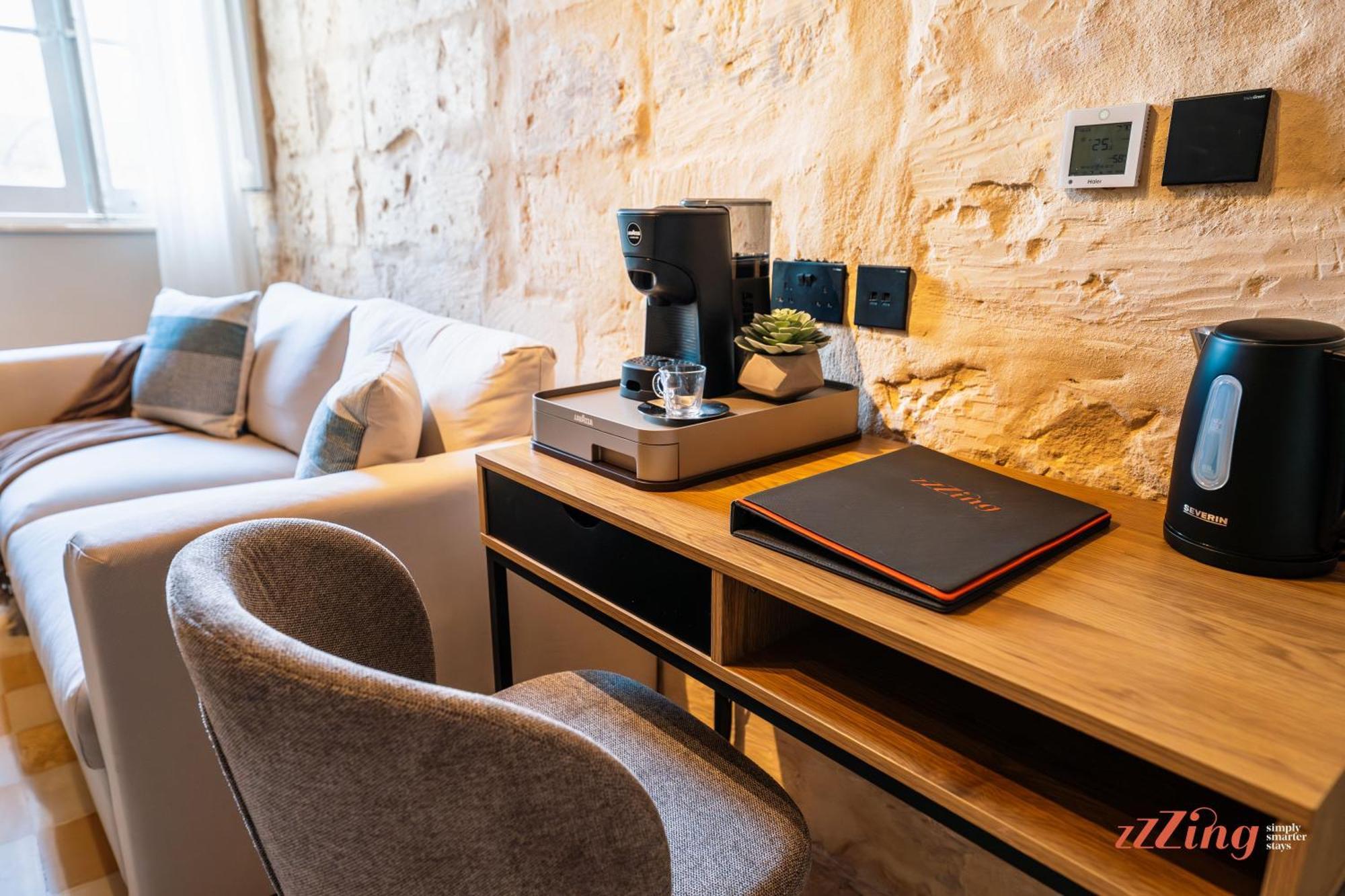 The Florian Boutique Guesthouse By Zzzing Cospicua ภายนอก รูปภาพ